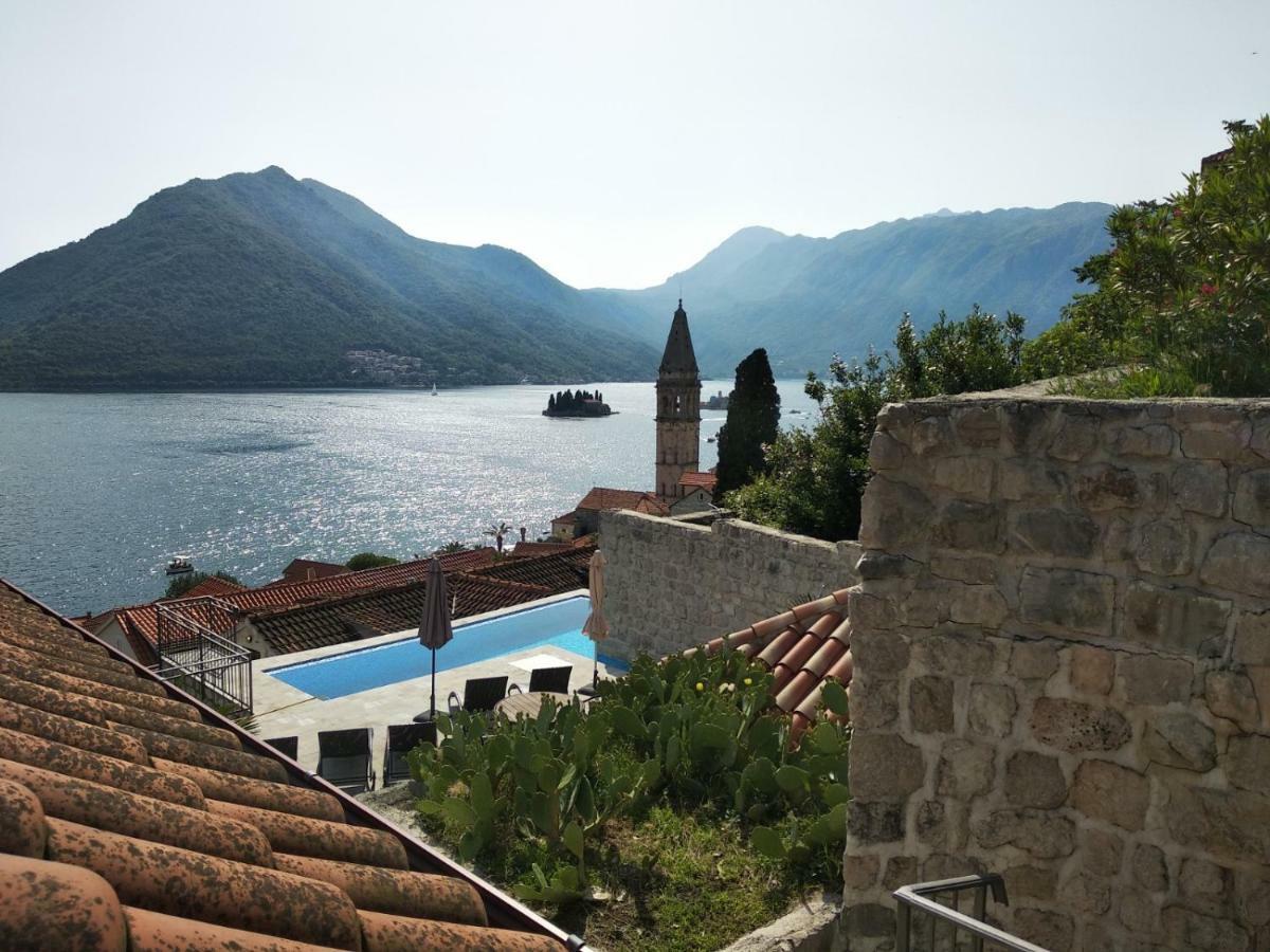 Old House Perast Apartment Exterior photo